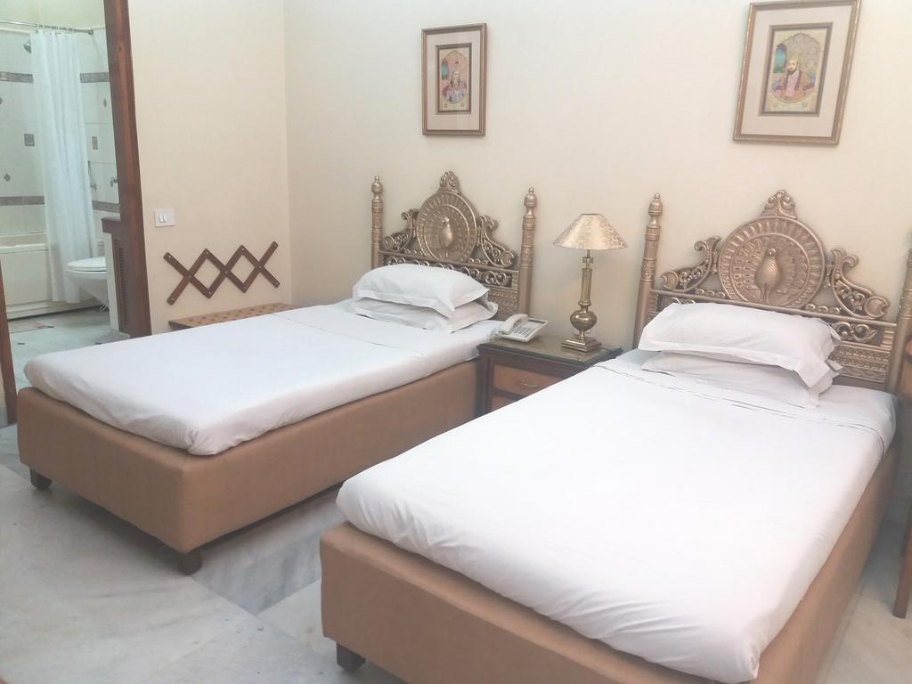 Bajaj Indian Home Stay Neu-Delhi Exterior foto